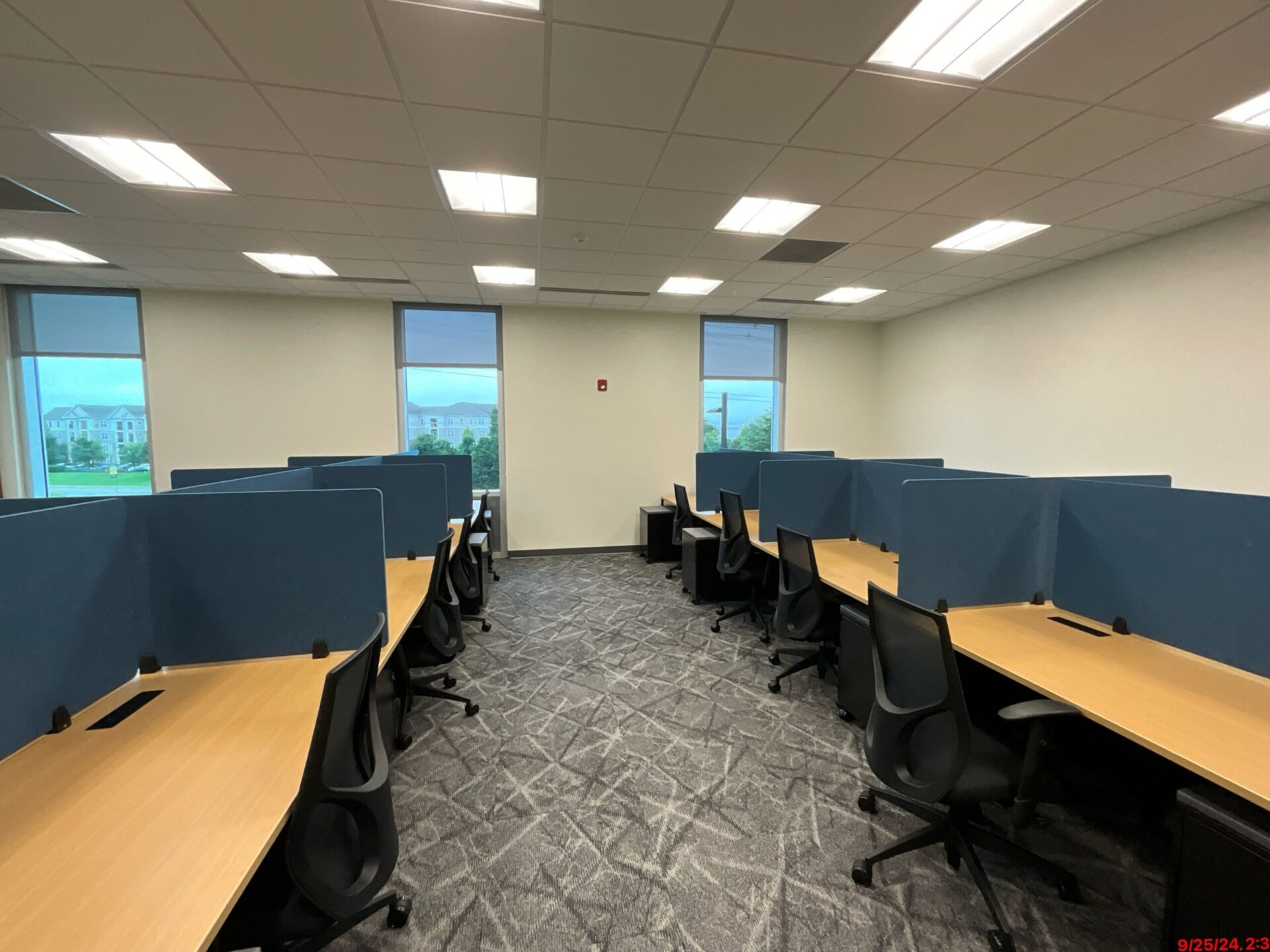 Data Center Commercial General Contractor Infinity Building Services, Inc. Bowie, MD www.infinitybuildinginc.com